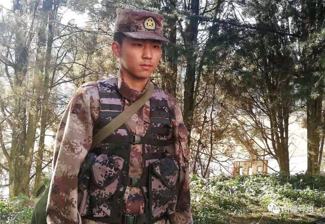 二年級隊列比賽精彩瞬間回憶