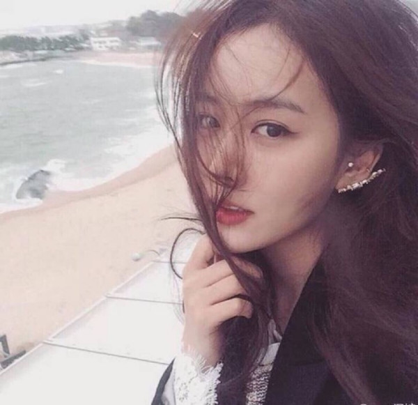 QQ頭像女個性最新，自然美景之旅與內(nèi)心平和的探索
