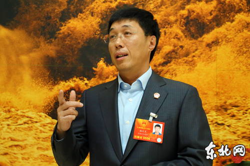 楊天夫科技新品引領(lǐng)智能生活新時(shí)代震撼登場(chǎng)