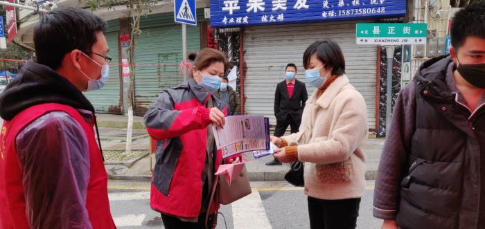 永興小鎮(zhèn)的抗疫日常，疫情下的溫馨故事與深厚友情